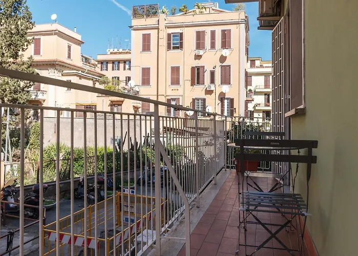 GuestHost - Monteverde Vecchio Apartment